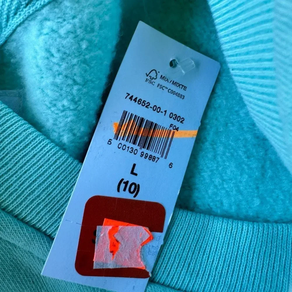🎉5 for $45🎉 NWT Gap sweatshirt pullover size L